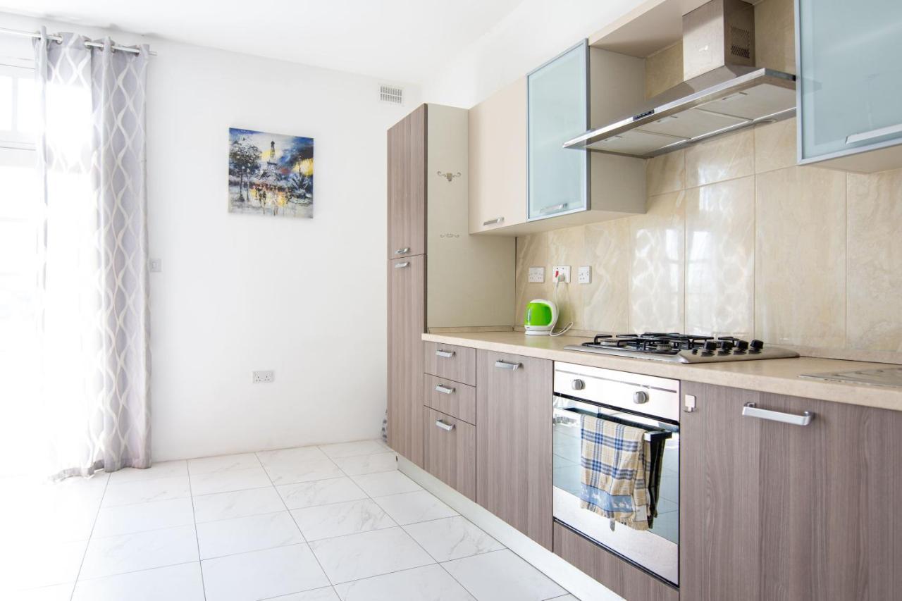 Seafront Room Msida Exterior photo